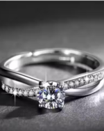 Stylish American Diamond Ladies Ring