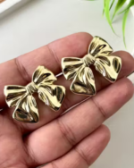 Anti tarnish Bow earrings - Image 3