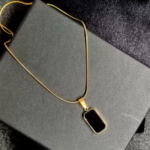 Anti Tarnish Stainless Steel Gold Black Skewer Diamond Nacklace