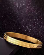 Premium Gold-Plated Stainless Steel Hand Bracelet For Men - Image 3