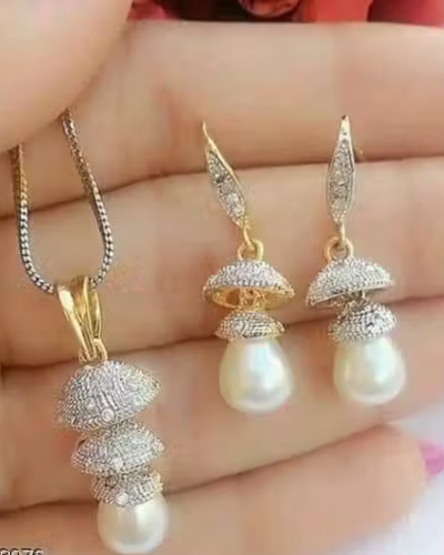 Untitled design (97) Elite Glittering Jewellery Set - Image 1